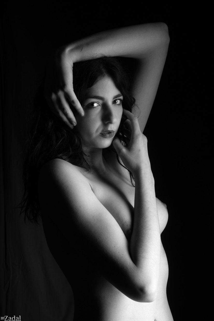Alina-3776 web